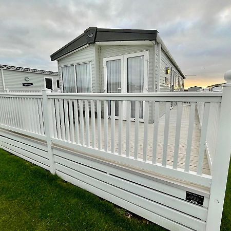 Luxury 3 Bedroom Caravan Between Perranporth And Newquay, Cornwall 뉴키 외부 사진