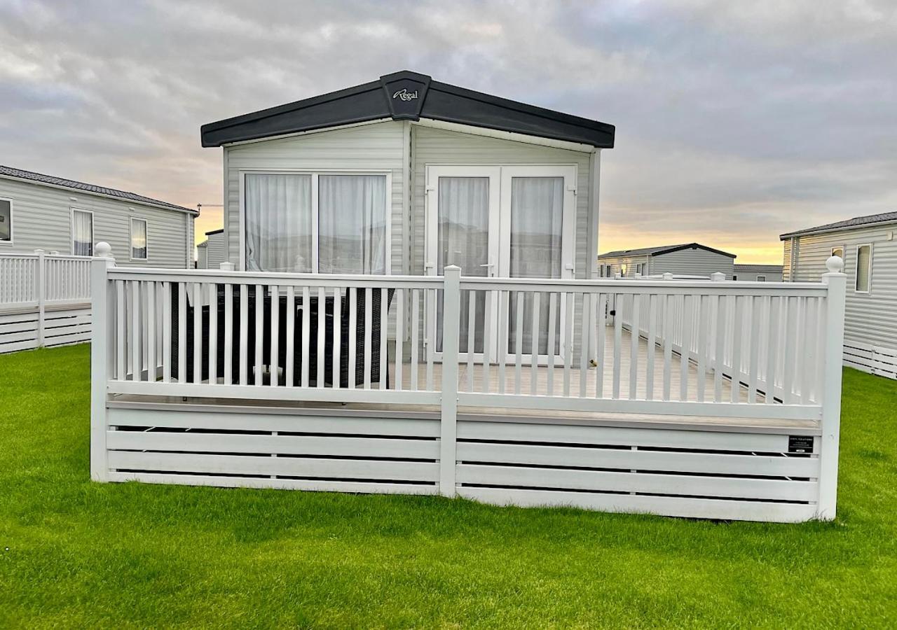 Luxury 3 Bedroom Caravan Between Perranporth And Newquay, Cornwall 뉴키 외부 사진