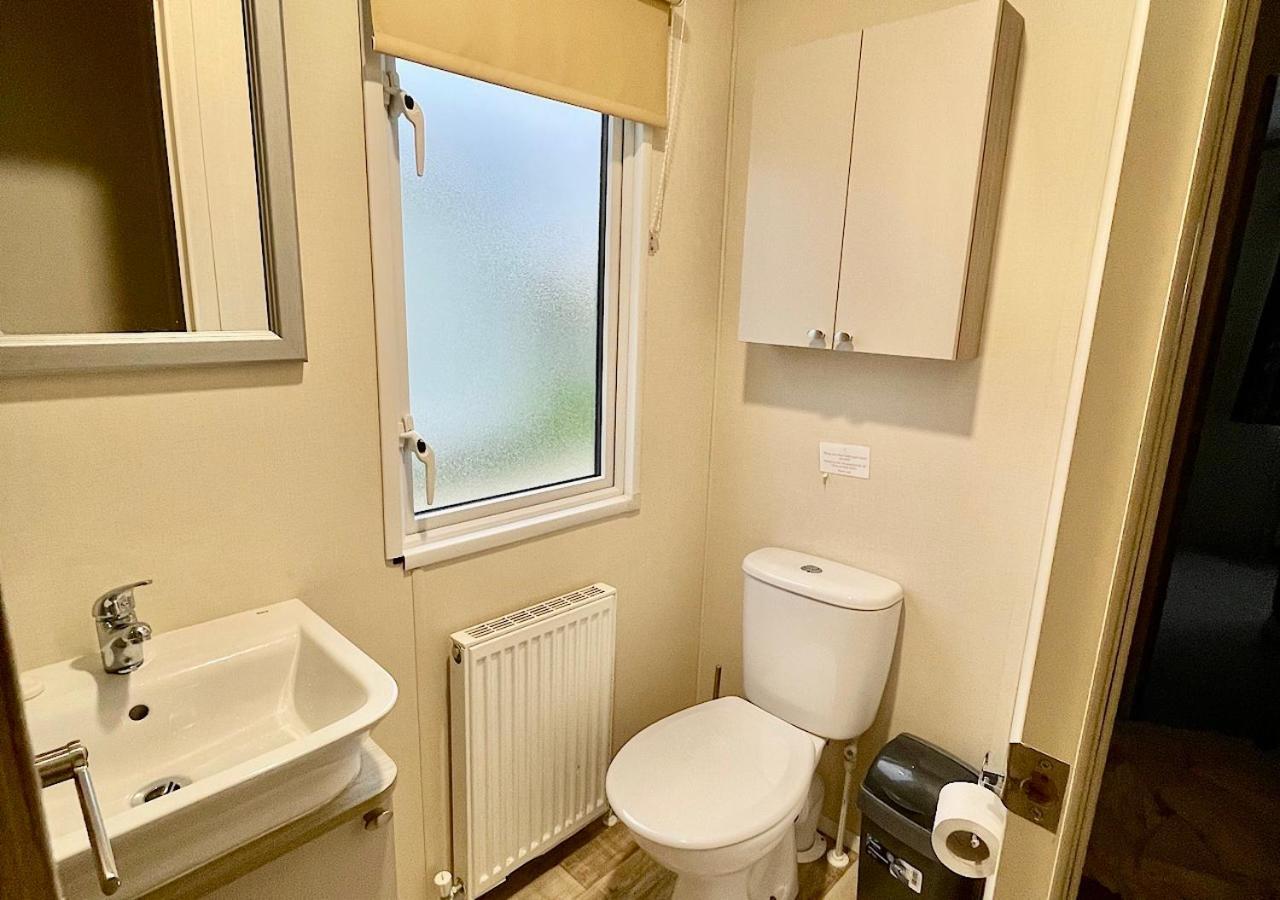 Luxury 3 Bedroom Caravan Between Perranporth And Newquay, Cornwall 뉴키 외부 사진
